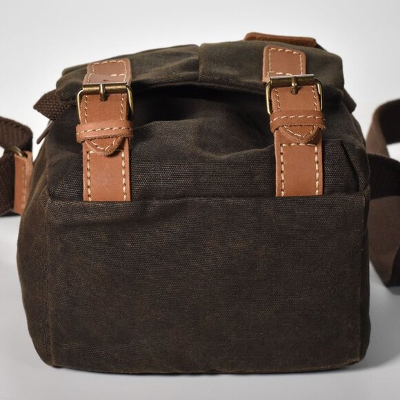 National Geographic NG A2210 Africa Series Medium Camera Case Brown Canvas MINT - Picture 4 of 9